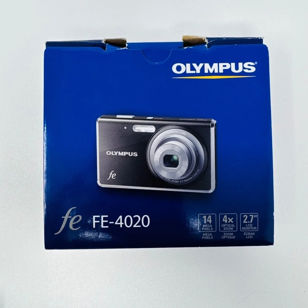 Olympus FE-4020 Digital Camera 14MP 4x Optical Zoom with Box and 8GB SDHC
